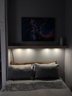 Garrick's Suite-Home away from Home- suitable for couples retreat, Contractors and NHS- free parking - 3