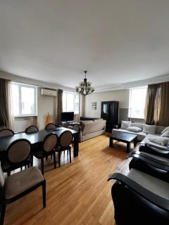 Cozy apartment with terrace - Tbilisi - 8