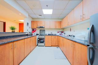 Spacious 1BHK with Pool Gym Parking Balcony Kids Play Next to Dubai Cricket Stadium - 8