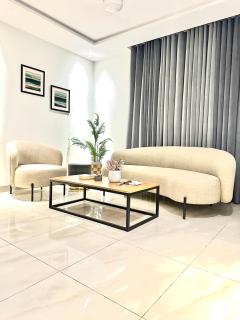 Zameen Aurum Luxury Apartments Gulberg 3 Mirhaa homes -1 - Lahore - 0