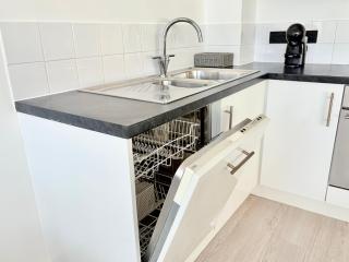 2-Bed York City Centre Apartment - Top Location & Great Views - York - 5