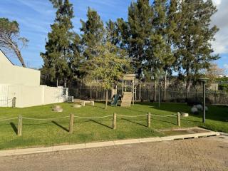 Avalon House - Stellenbosch 4 Bedroom House - 8