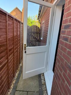 Stylish and Modern Space - Shenley Brook End - 7