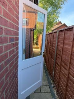 Stylish and Modern Space - Shenley Brook End - 8