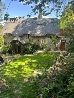 Picture Postcard Dorset Cottage sleeps up to 6 - Stour Provost - 0