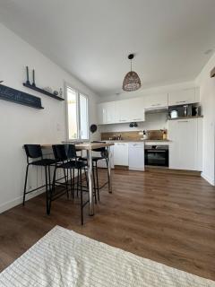 Charmant logement à 800m de la plage! - 6