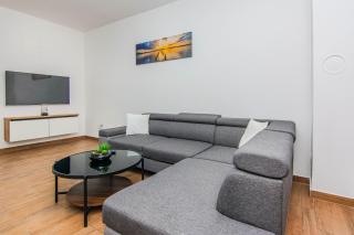 Apartments Mucaj - 8