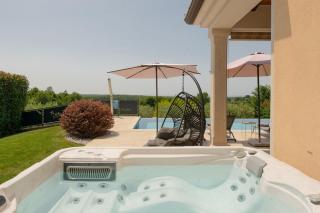 Villa Kadore - Višnjan - 9
