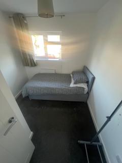 Oakwood Avenue Retreat - Charming 3 Bedroom House - 5