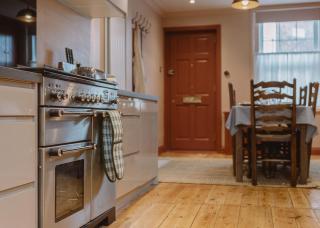 Mosswood Cottage - 1