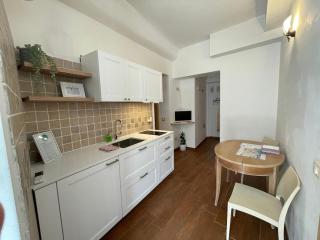 Lamanna HOUSE - 5
