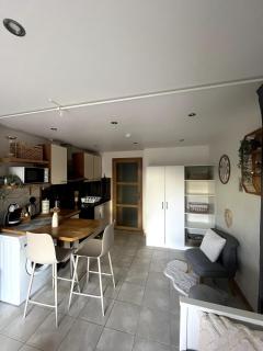 Studio pratique - Jardin privé - 1