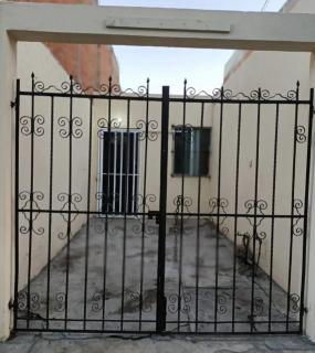 Casa con cochera - San Luis Potosí - 0