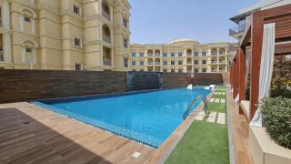 StayShort - Al Barsha Sleeps 2 with Swimming Pool - 9