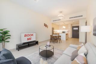 StayShort - Al Barsha Sleeps 2 with Swimming Pool - 8