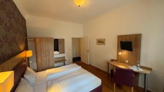 Hotel Am Kornmarkt - 1