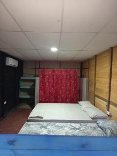 Cabañas y zona de camping Elis Johana - 0