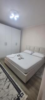 Maxhari Apartments - 1