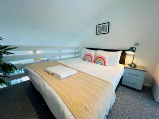 On the Water 3 with Free Parking By My Getaways - Brighton & Hove - 7