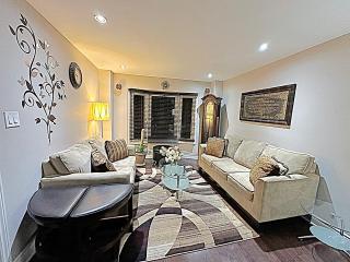 Beautiful House in Mississauga - 8