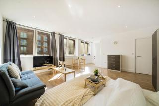 Lovely private spacious studio - Borehamwood - 3