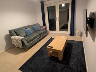 Spacious 3 bedroom house with games room - Kirby Muxloe - 4