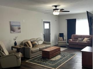 Cherry St Cottage - Valentine - 9