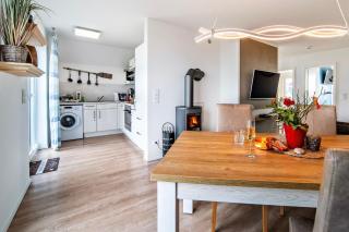 Fewo-Raeuberhoehle-by-Seeblick-Ferien-ORO-Kamin-Sauna-Dusche - 2
