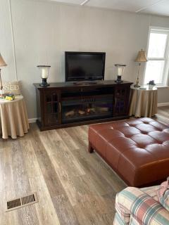 Cute Vista View Home on Acreage - - 7