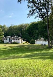 Cute Vista View Home on Acreage - - 9