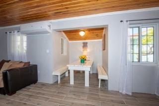Winfield Manor home - 6