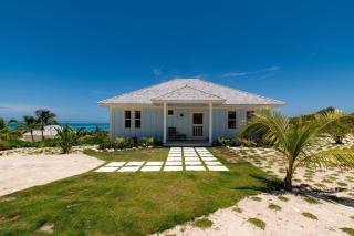 Bohemia Two Bedroom home - 7