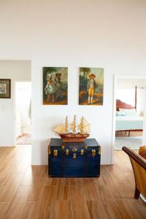 Blue Love Point home - 1