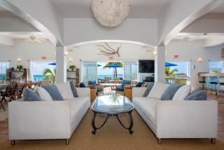 Cocodimama Resort Hotel Room - James Cistern - 3