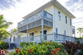 Salty Dolphin home - 5