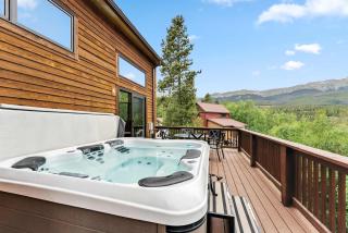 Peak 7 Mountain Lodge - Hot Tub & Expansive Views - 9