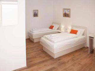 Rooms Lidija 17 - Twin Room 6 - 0
