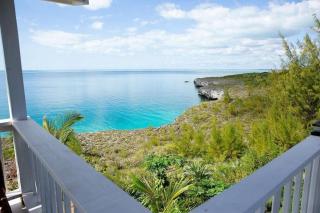 Blue Love Point 3BR home - 8
