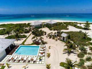 The Beach Bungalows Estate estate - 0