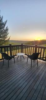 Shiprock Farm Cottage - - 0