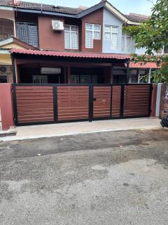 ROSH'S Homestay - Bagan Lalang - 6
