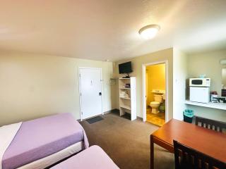 Cozy Stay in Lake City- 2 Double Beds suite - Lake City - 6