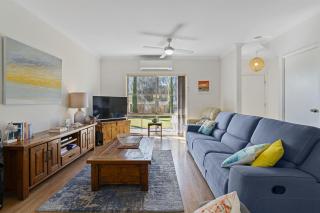 Jacks Corner - 10 Marjory Street, Normanville - 8
