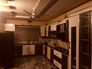 Luxury Furnished Comfort Rooms - 1