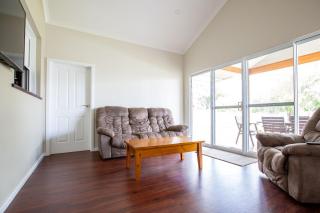 Driftwood Cottage Beachside Busselton Retreat - 2