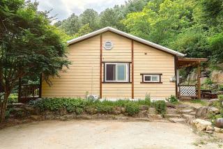 Woohyang Gallery Pension - 4