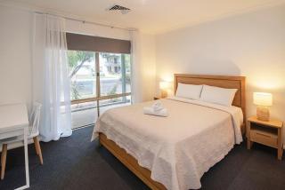Beachfront Haven, Boat parking - 4
