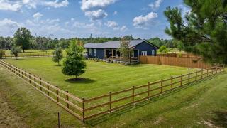 Magnolia Place minutes from Lake Charles! - - 1