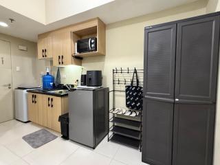 Makati Studio with WiFi, Kitchen - Manila - 0