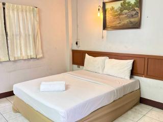 Hotel O Top North Guesthouse - 5